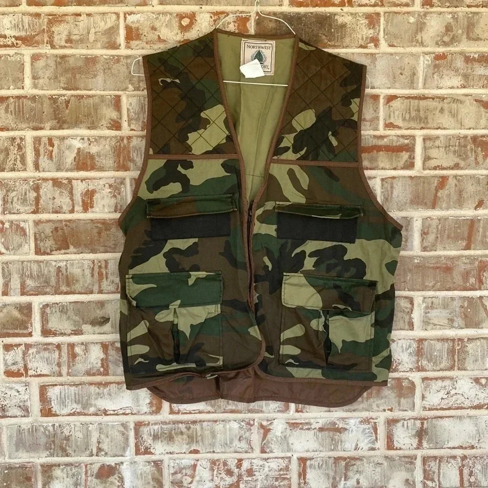 NorthWest Territory‎ Camouflage Hunter’s Vest